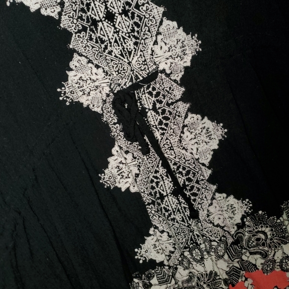 Blouse - Picture 3 of 8